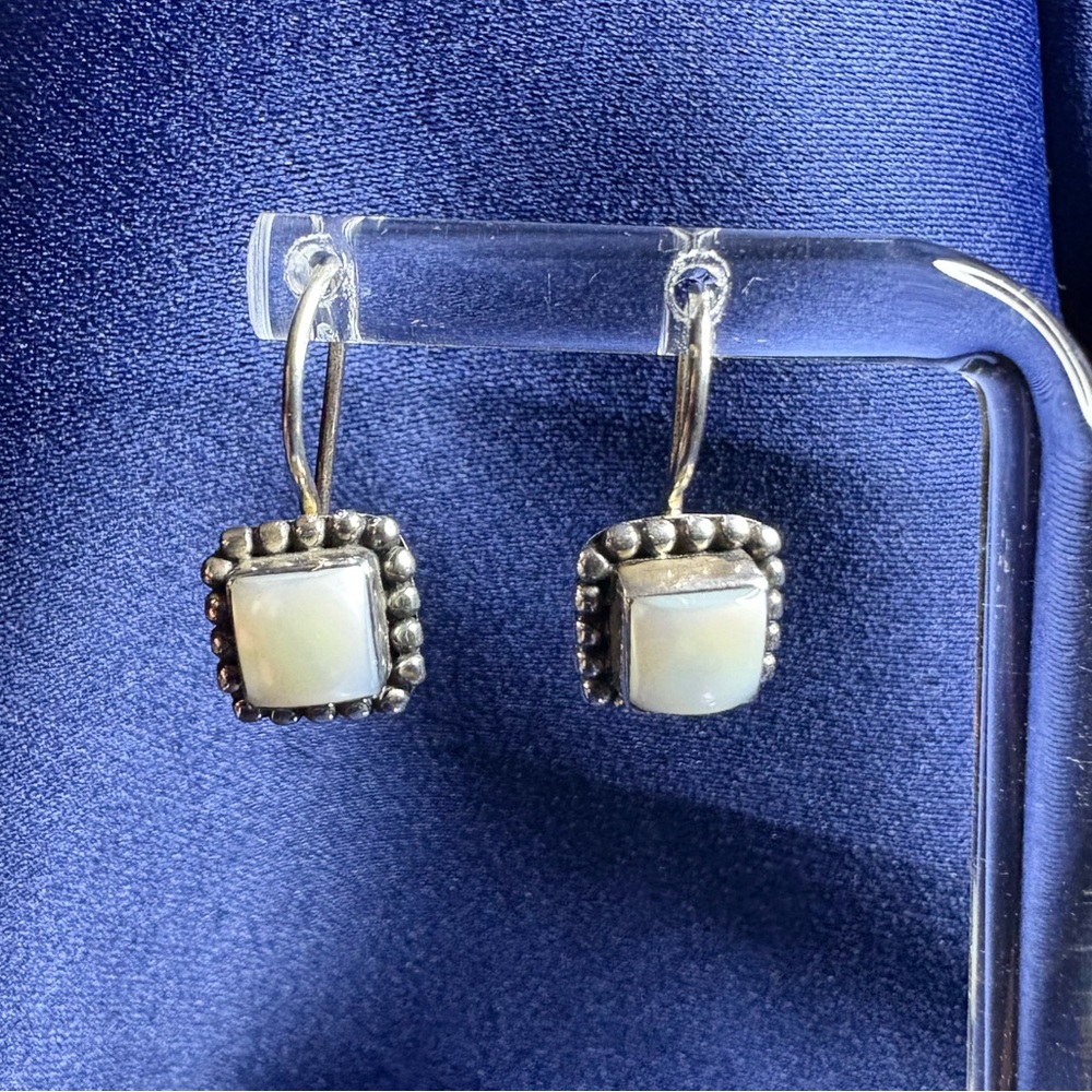 Earrings 925 Sterling Silver Drop Mother of Pearl Sterling Ball Frame Vintage